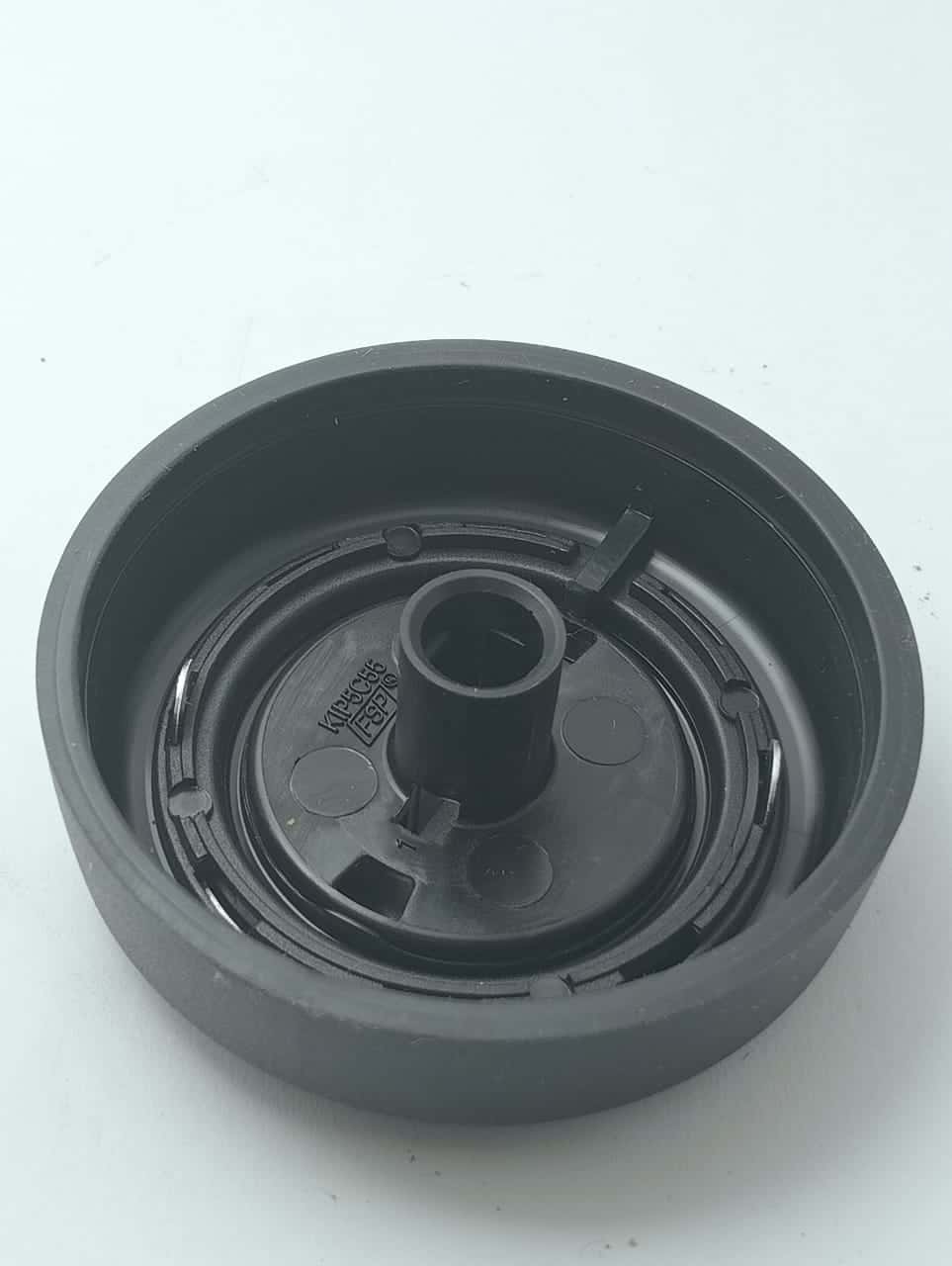 3957823