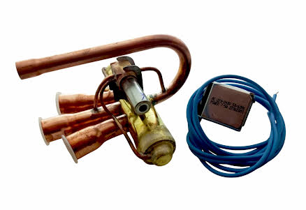 Válvula Reversible 4 Vías 3/8 - 5/8 para Gas R22 - R136