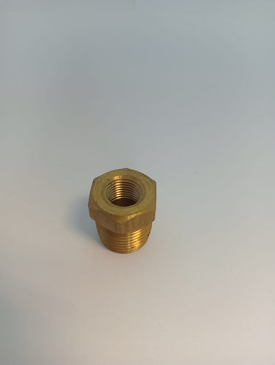 Reduccion Bushing 3/8 x 1/4  para boiler